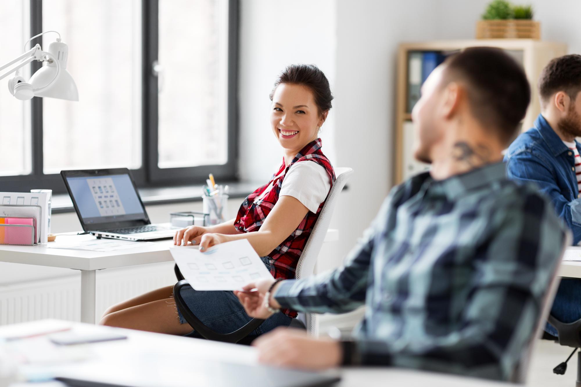 Prime d’activité en stage : quelles sont les vraies conditions ?