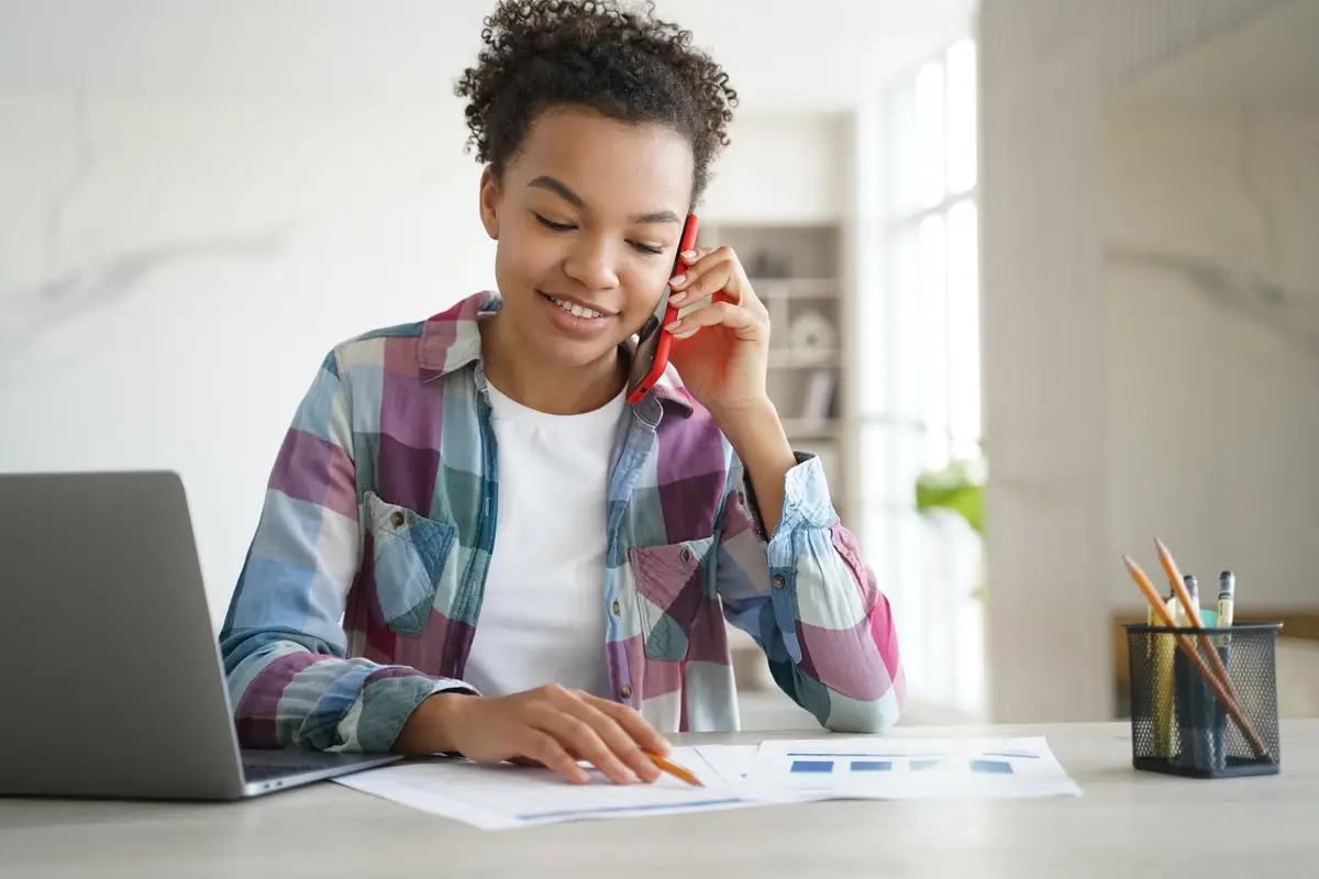 etudiants telephone administratif